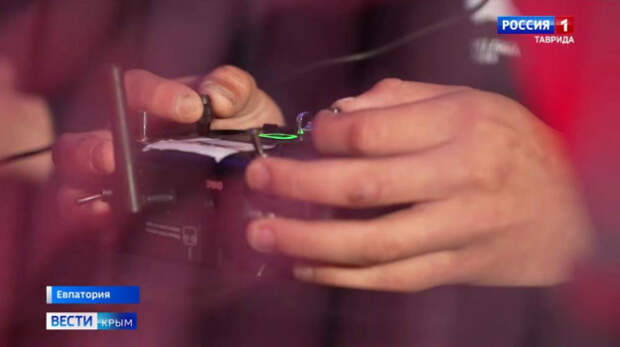 В стенах Евпаторийского индустриального техникума состоялся очередной этап гонки на дронах