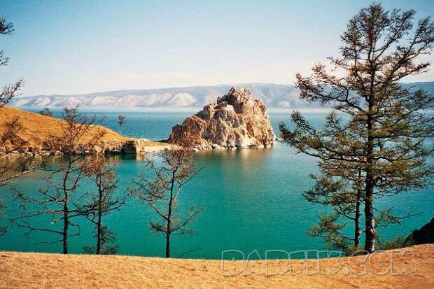 Байкал – одно из самых красивых озер в России