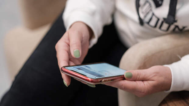 Россиянам рассказали об опасности денежных переводов от неизвестных