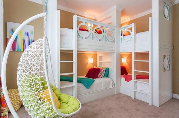 Великолепные идеи, которые помогут правильно подобрать двухъярусную кровать для спальной комнаты.