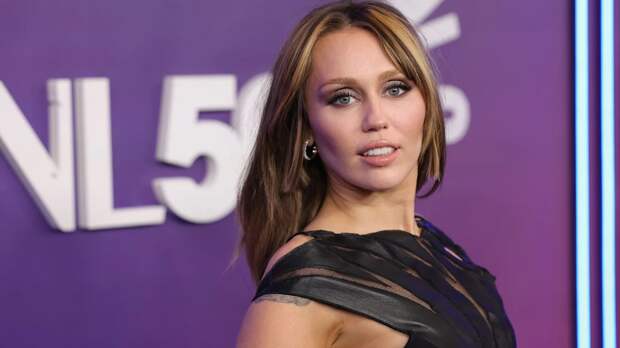 Майли Сайрус (Miley Cyrus) получит звезду на Голливудской аллее славы