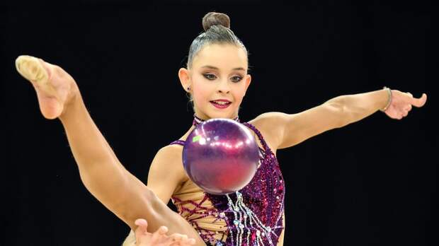 «Могла немного растеряться»: российской гимнастке Ильтеряковой вынесли предупреждение за инцидент с флагом Украины