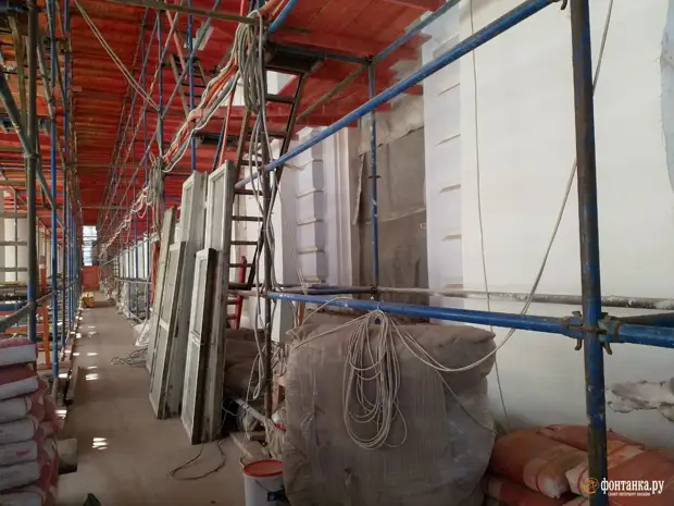 «Новости, от которых у всех волосы дыбом встали, появились из ниоткуда». Что происходит с Биржей