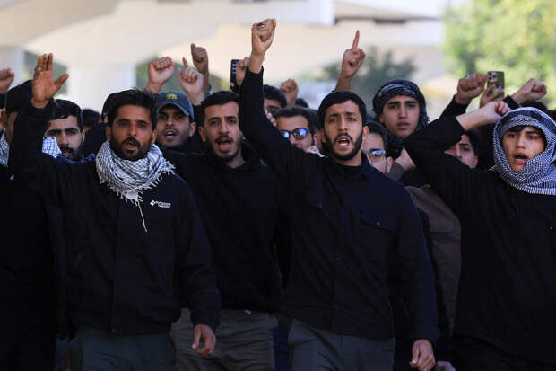 Депутат Делягин: действия США продвинули к власти в Иране отмороженных политиков