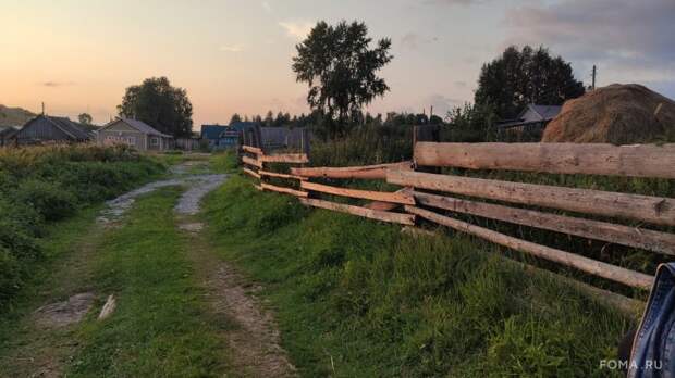 Небеса и озера Кенозерья на фотографиях Владимира Ештокина