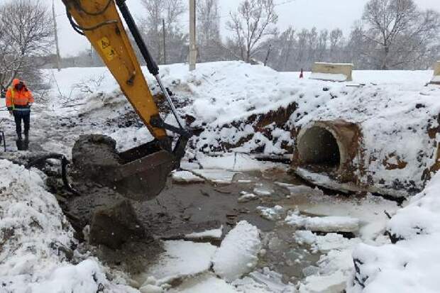 В Тамбовской области начался ремонт дороги между Сосновским и Староюрьевским округами