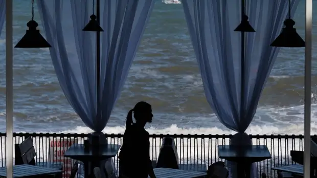 В Крыму планируют открыть заведения общепита и музеи с 15 июня