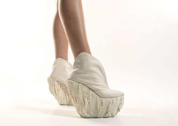 Фотография: Самая неудобная в мире обувь, которая поражает своим внешним видом №2 - BigPicture.ru