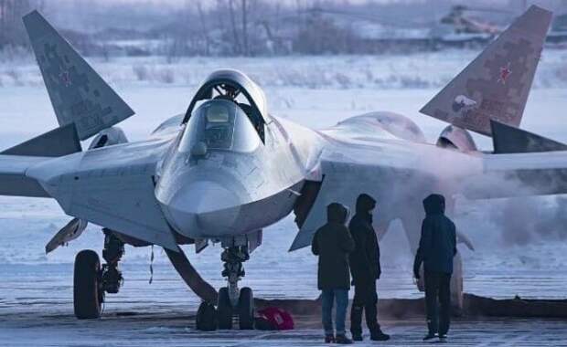 Ранняя серийная модель Су-57 на вооружении ВВС России. Изображение Military Watch.