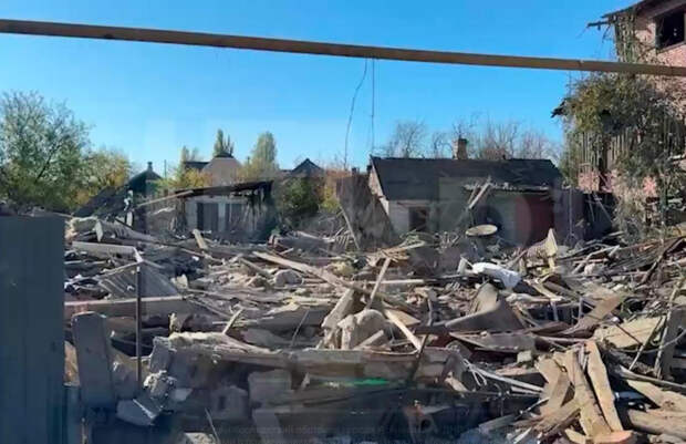 Преступления Украины: ВСУ убили семью в Ясиноватой высокоточными ракетами