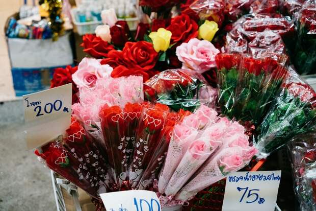 Средний чек на цветы к 8 Марта 2026 года вырастет на 34%