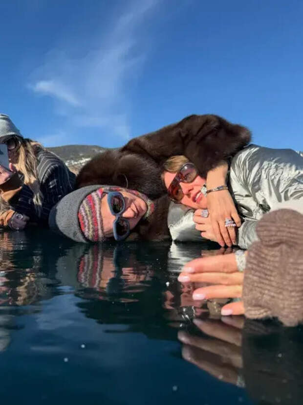 Виктория Исакова и Ирина Старшенбаум