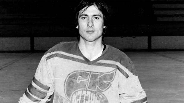 Учился вместе с жестокими бандитами, зарабатывал скромные деньги, но отказался уехать в Москву. История Столбуна