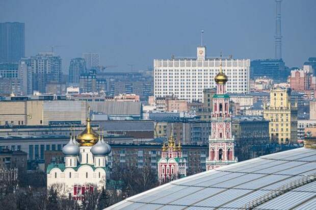 В Доме правительства РФ снова вводят масочный режим