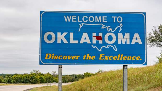Welcome to Oklahoma sign