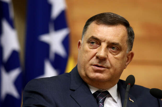 Додик: введенные Западом санкции вредят ему больше, чем России