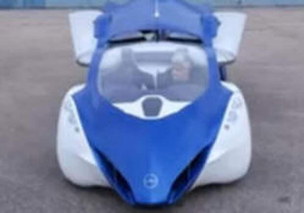 Автомобиль AEROMOBIL 1990