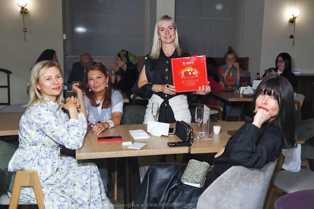 Международный вечер Дружбы и Танго: послы, танцы и эксклюзивный шоколад на одном празднике