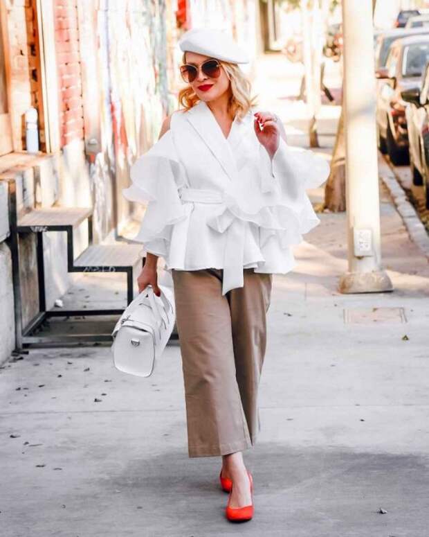 Модные летние образы 2020 для невысоких женщин