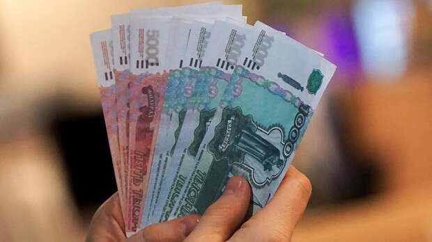Бесплатно переводить до 30 млн рублей между своими счетами разрешили в РФ