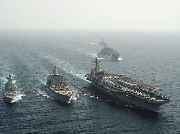 Все 11 авианосцев США двинутся к России? Это не напугает Москву