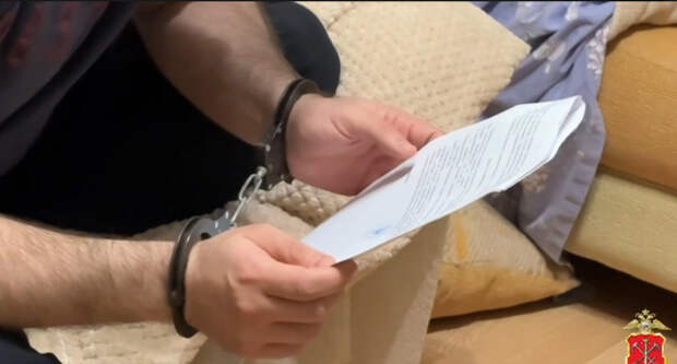 Гендиректора фирмы и таксиста задержали по подозрению в похищении петербуржца