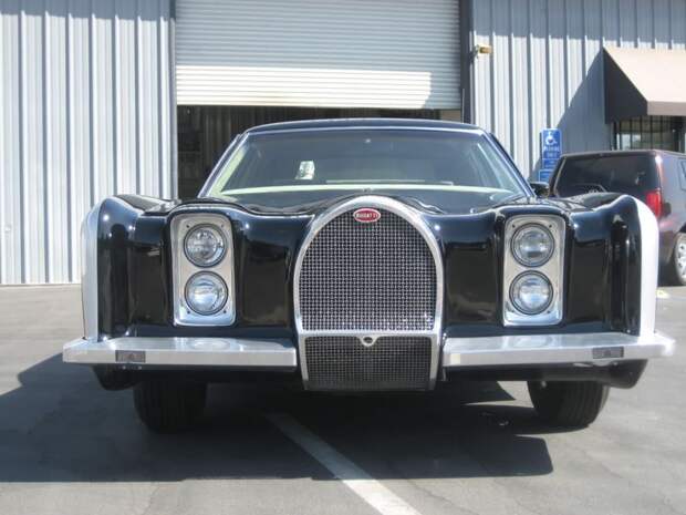 Симбиоз Bugatti и Lincoln в неизвестном Bugincoln (16 фото)
