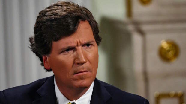 Началом распада США назвал Такер Карлсон беспорядки в американских городах