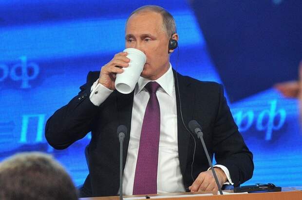 Банкет саммита G20 и термокружка Путина