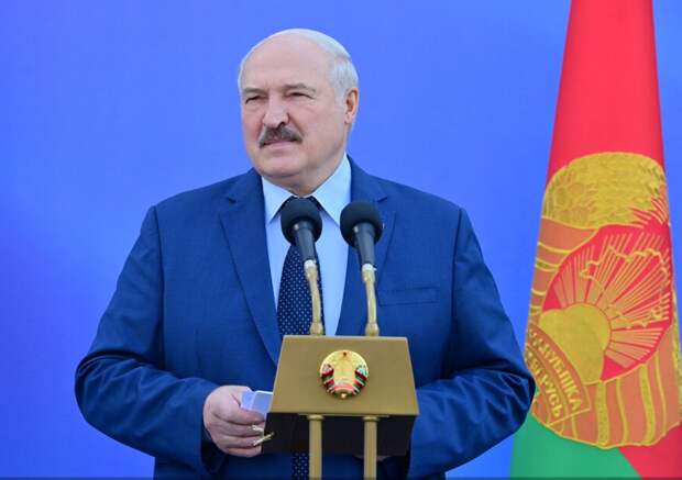 Лукашенко заявил о необходимости равняться на Православную Церковь и святых подвижников