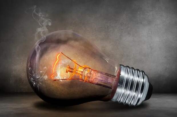 В ряде областей Украины ввели экстренные отключения электричества из-за «сложной