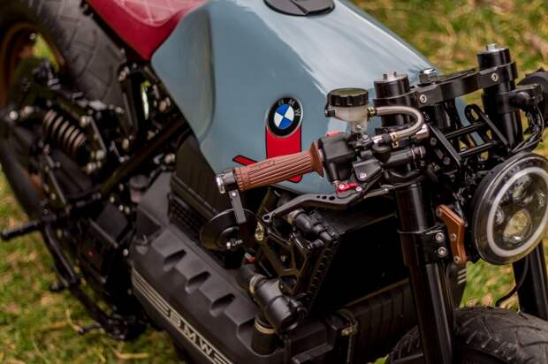 Retro Rides: Бразильский кафе рейсер BMW K100 для инвалида