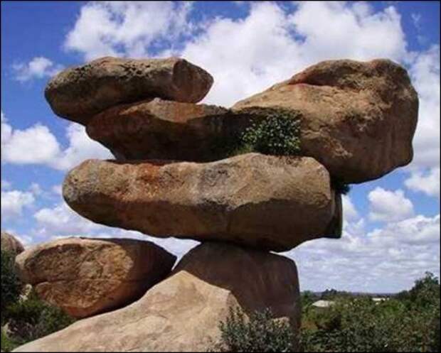 Удивительные балансирующие скалы
