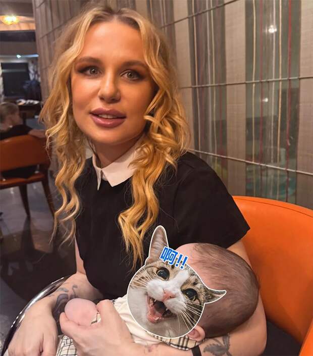 Рады внукам и внучкам: 7 звёзд, недавно ставших бабушками