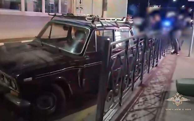 Пришлось идти на таран: полицейская погоня в Крыму