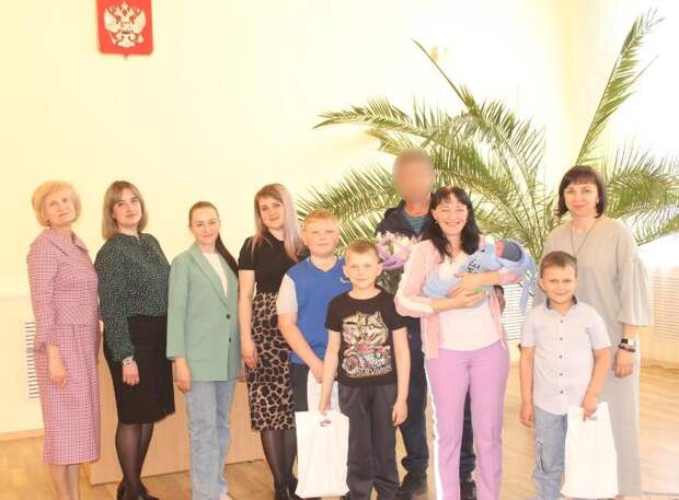 Защитник мира родился в семье бойца СВО под Новосибирском