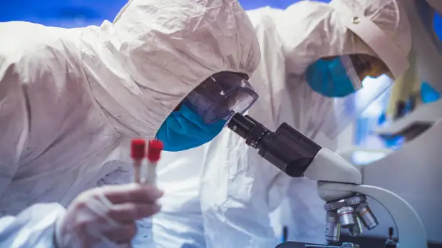 Вирусолог Волчков объяснил причины высокой контагиозности омикрон-штамма