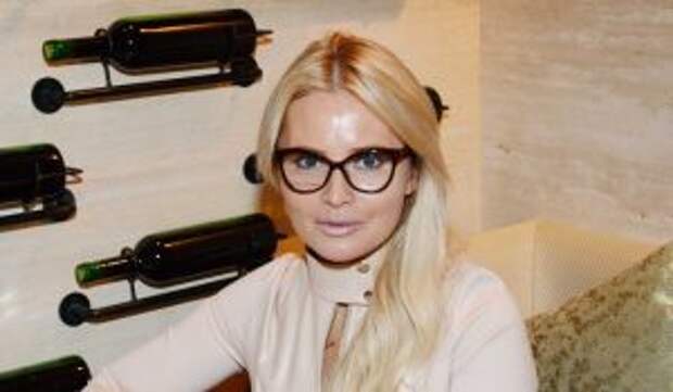 «Его нигде нет»: Борисова сбилась с ног в поисках лекарств для умирающей матери