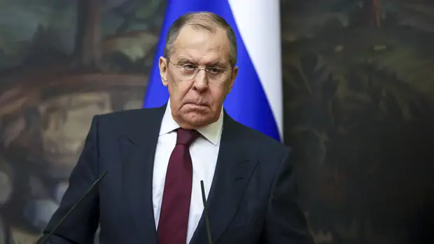 Лавров рассказал об отличиях версий украинских военных о применении БПЛА в Донбассе