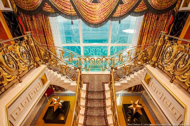BurjAlArab01 Золото для шейхов и олигархов: самый дорогой номер в семизвездочном отеле Burj Al Arab