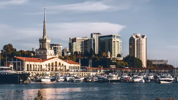 Российский инвестиционный форум в Сочи перенесён из-за эпидситуации