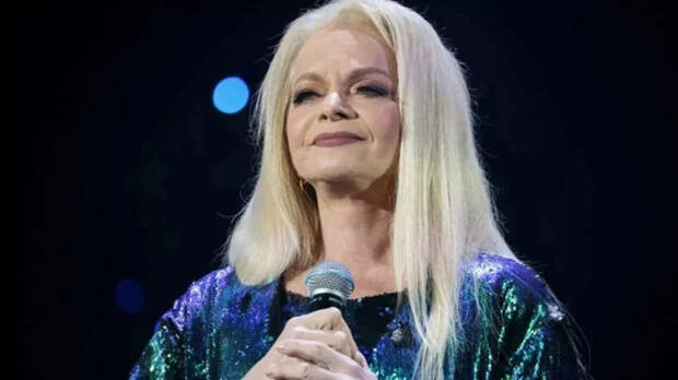 Чем закончилось дело Ларисы Долиной и выселят ли ее из спорной квартиры?