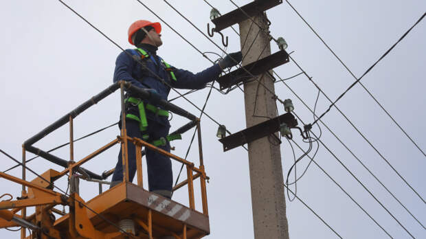 Энергетики восстановили электроснабжение в Воронежской области после непогоды