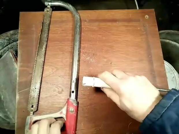 Как сделать рукоятку для инструмента из пластиковой трубы