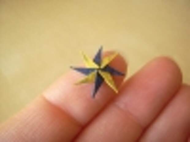 thumbs origami anja markiewicz 3 Микроскопические оригами Анны Маркевич