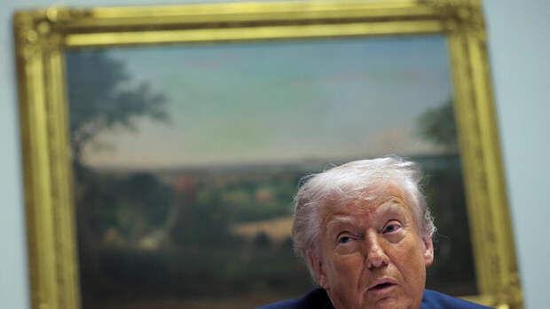 Трамп пообещал большие проблемы президенту Колумбии