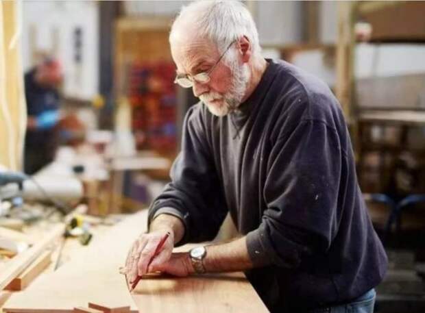 Что позволило бы увеличить пенсии в России: размышления и предложения