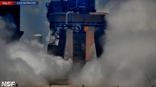 В прошлый раз Starship взорвался, в этот раз все завершилось успешно: прошел первый огневой тест Starship S37