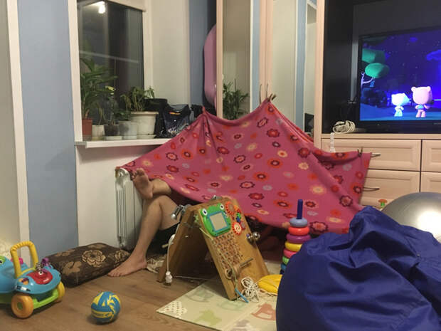 Когда хочется побыть одному. Но у тебя жена и ребенок Когда хочется побыть одному. Но у тебя жена и ребенок