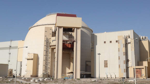 США и Израиль в третий раз атаковали АЭС «Бушер» в Иране